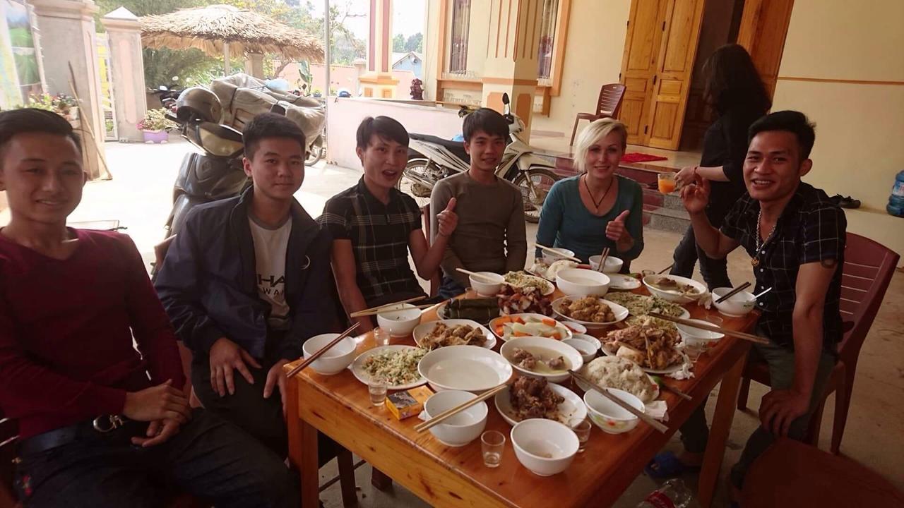 Thac Ba Family Homestay Ho To Extérieur photo