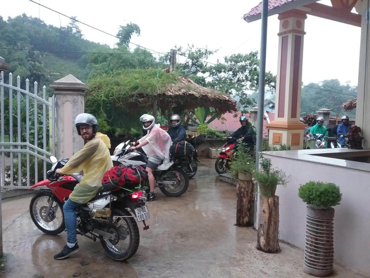 Thac Ba Family Homestay Ho To Extérieur photo