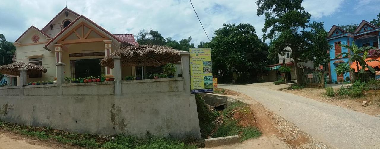 Thac Ba Family Homestay Ho To Extérieur photo